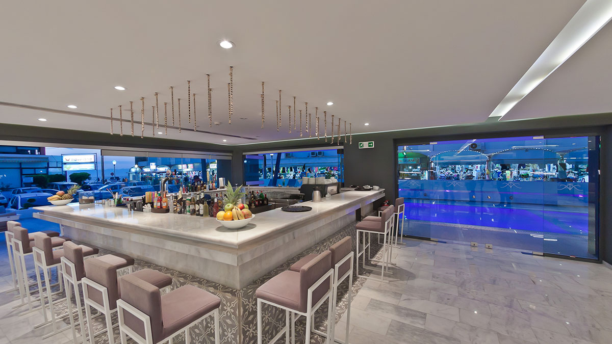 Alexia Premier City Hotel - NR